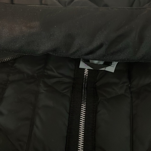 Athleta Down Puffer Vest CYA - Picture 4 of 8